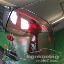 Полировка задних фонарей Skoda