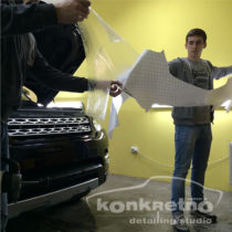 Оклейка антигравийной пленкой бампера