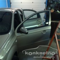 тонировка машины киев